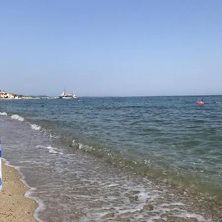 Lägenhet πεθκοχωρι *